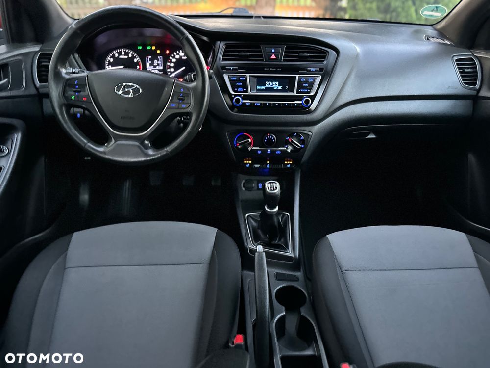 Hyundai i20 1.2 YES Plus - 29