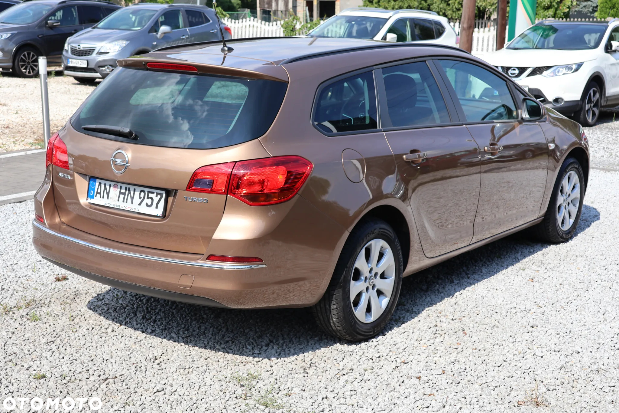 Opel Astra 1.4 Turbo Sports Tourer Exklusiv - 3