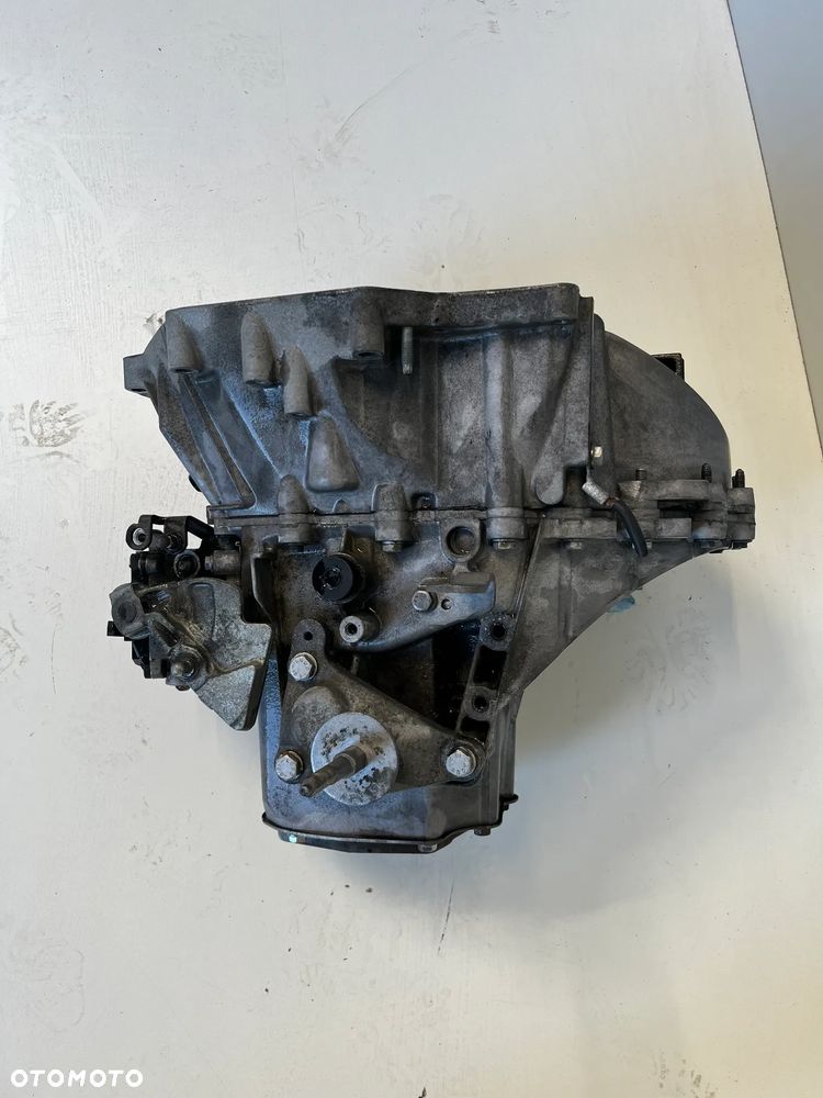 SKRZYNIA BIEGÓW PEUGEOT CITROEN 1.6 HDI 9686219510 - 2