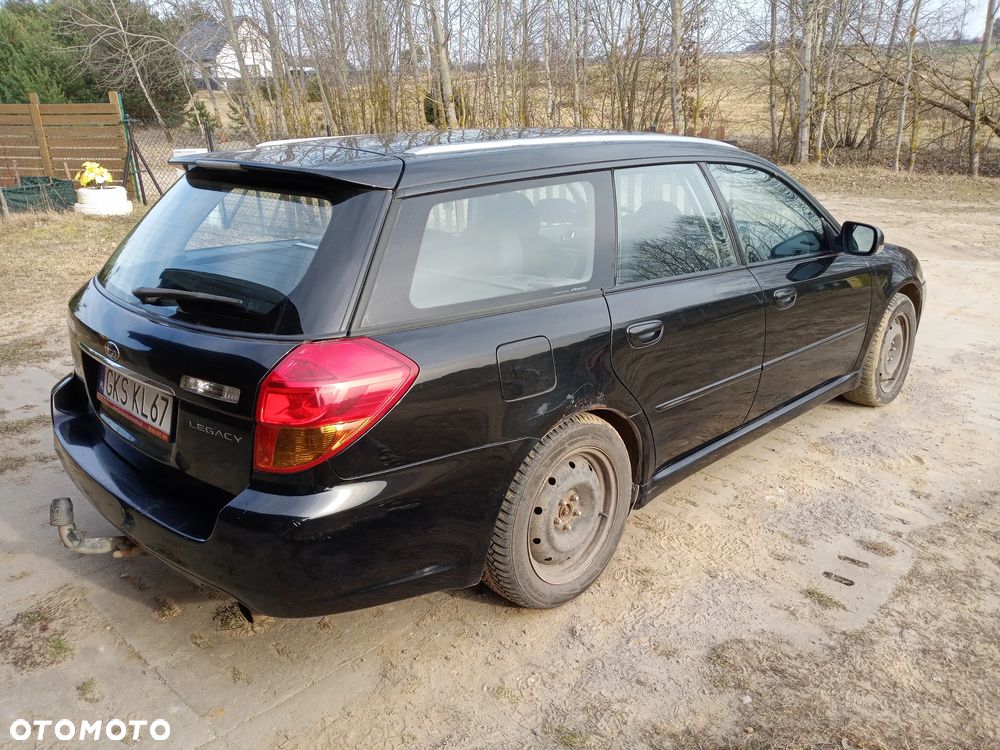 Subaru Legacy 2.5 4WD - 8