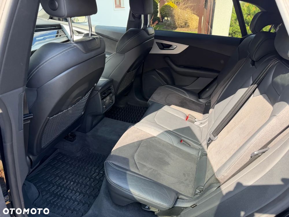 Audi Q8 50 TDI mHEV Quattro Tiptronic - 14