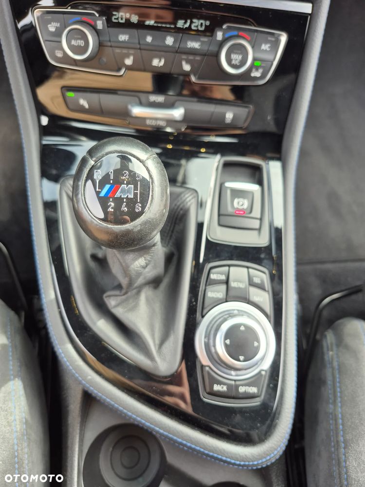 BMW Seria 2 218i M Sport - 33