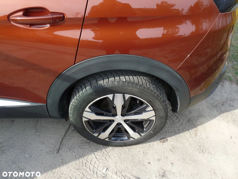 Peugeot 3008 1.6 THP Allure S&S EAT6 - 19