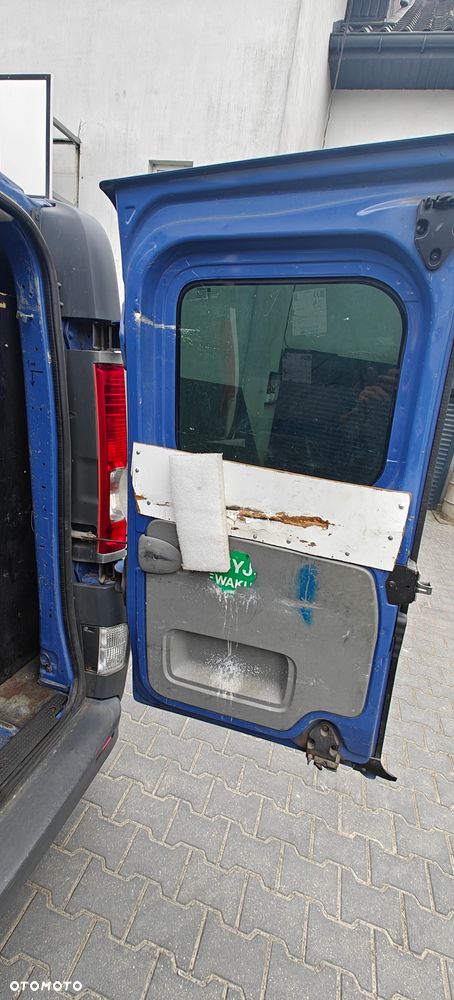 Renault TRAFIC - 23