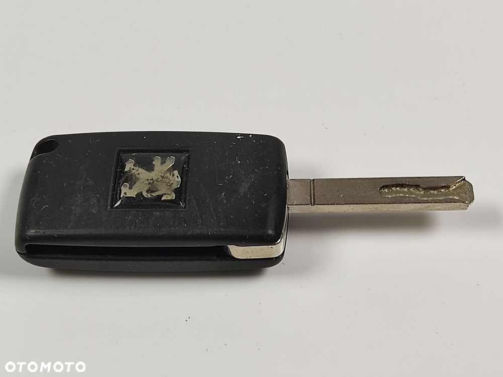 PEUGEOT Kluczyk - 1