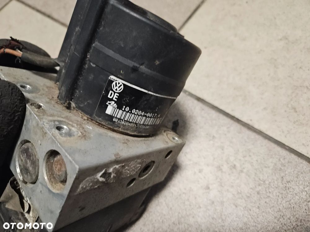 Pompa hamulcowa ABS VW Passat B4 Golf III Audi 80 B4 3A0907379 - 3