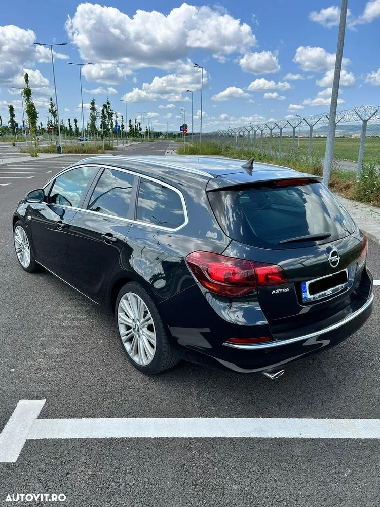 Opel Astra 2.0 CDTI ECOTEC Start/Stop Sport - 4