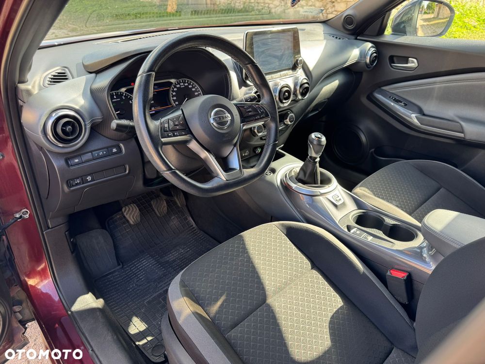 Nissan Juke 1.0 DIG-T N-Connecta - 11