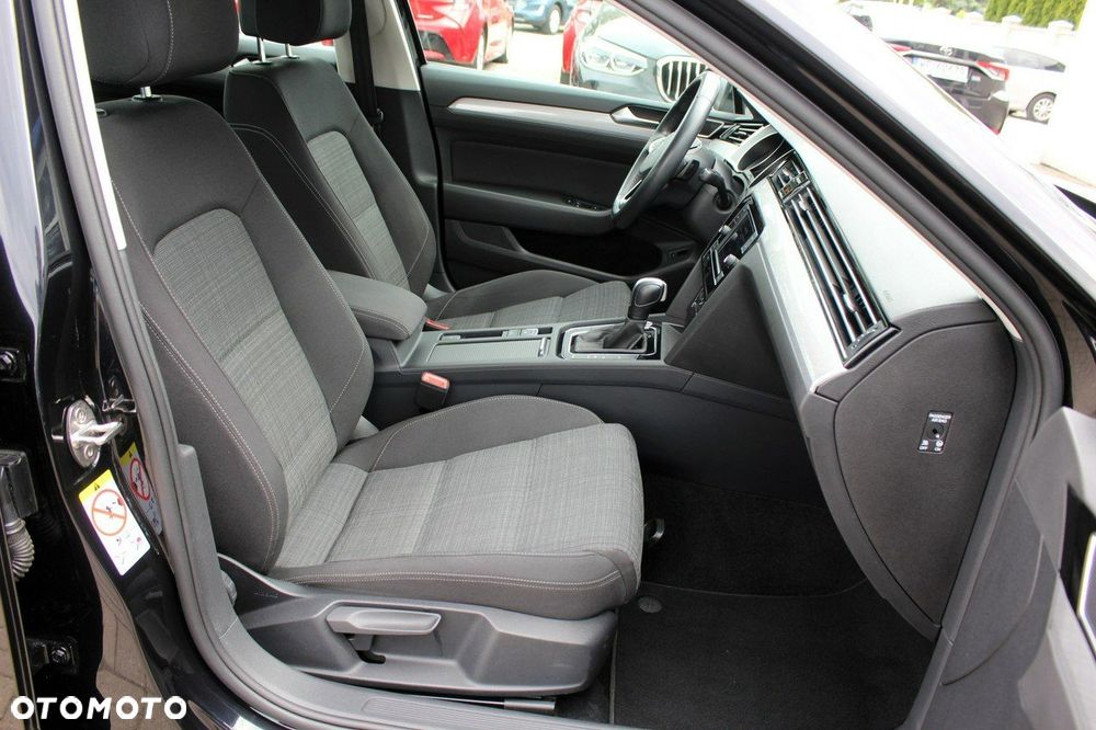 Volkswagen Passat 1.5 TSI EVO Business DSG - 10