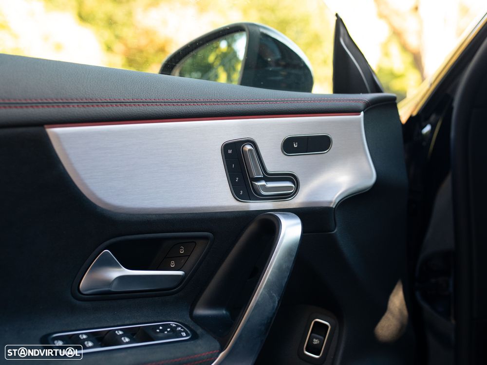 Mercedes-Benz CLA 35 AMG 4Matic - 17