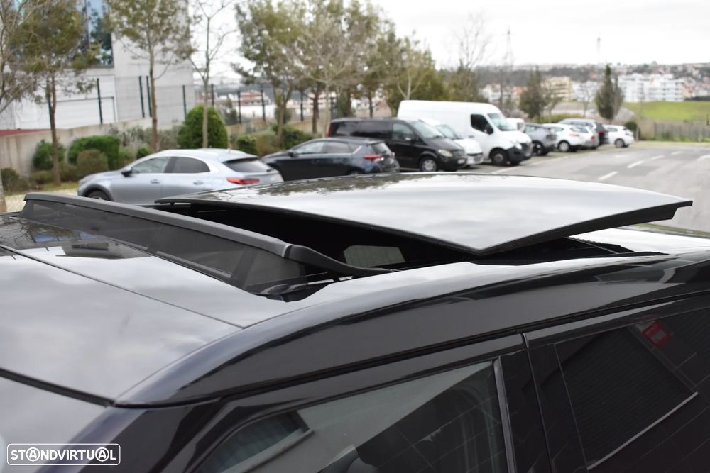 Land Rover Range Rover Evoque P300e R-Dynamic HSE - 18