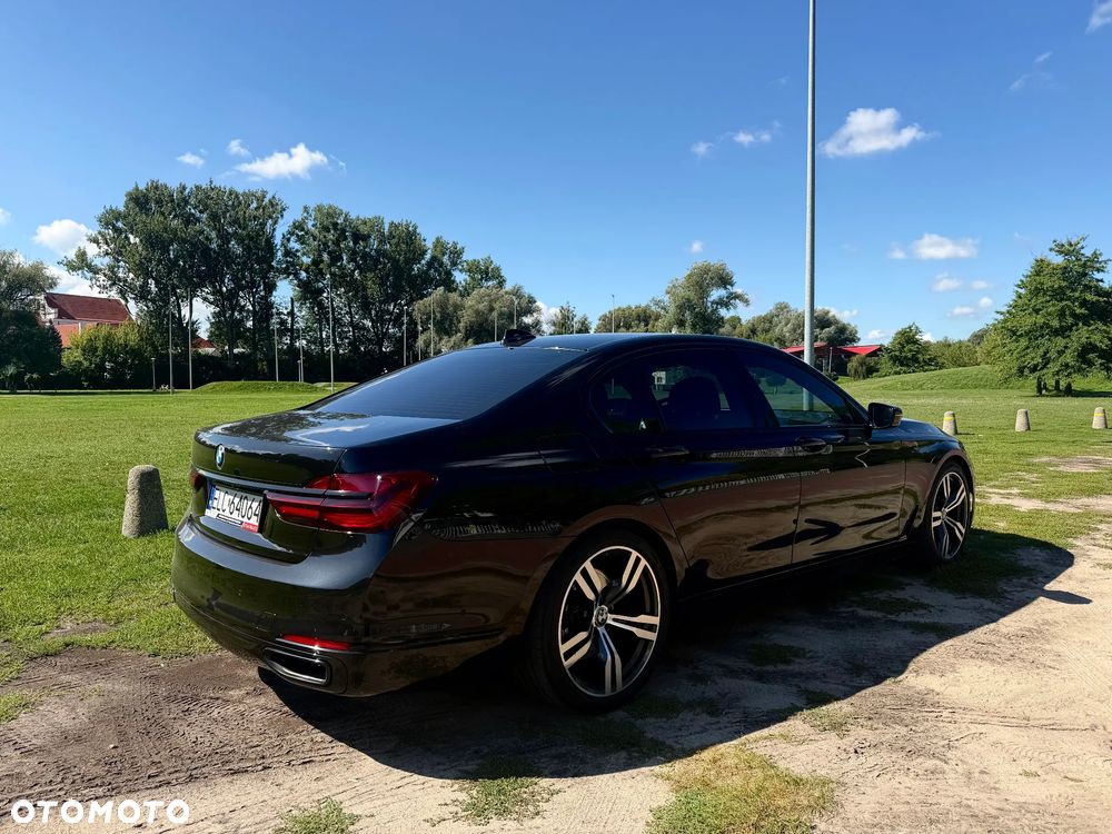 BMW Seria 7 730d - 8