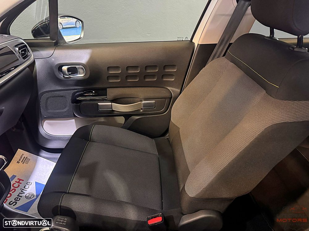 Citroën C3 1.2 PureTech Shine - 20