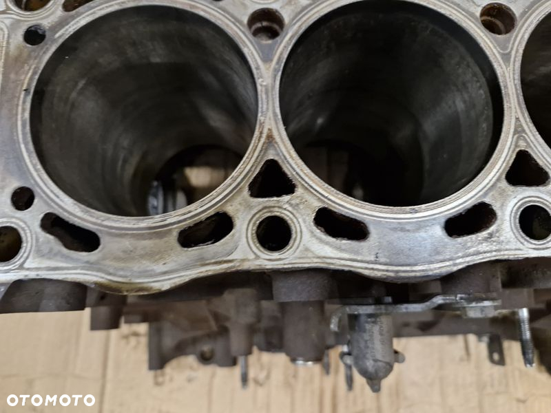 FORD MONDEO MK4 LIFT GALAXY MK3 2.0 TDCI BLOK SILNIKA UFWA - 3