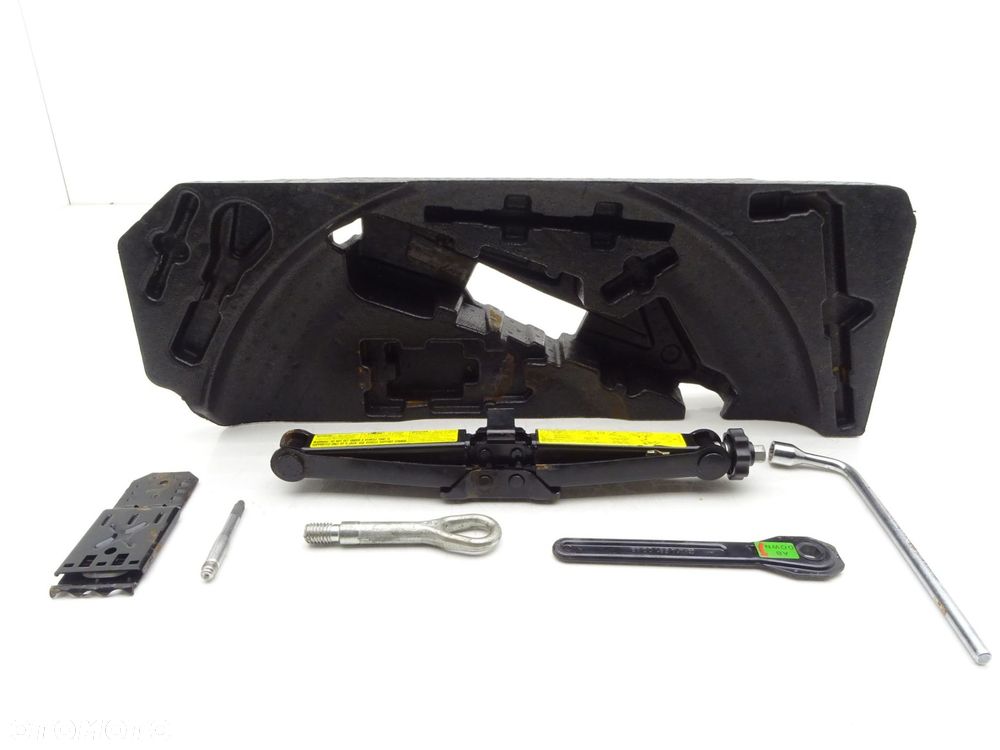 Lewarek podnośnik kół klucz wypełnienie a1648992514 mercedes ml w164 lift - 3