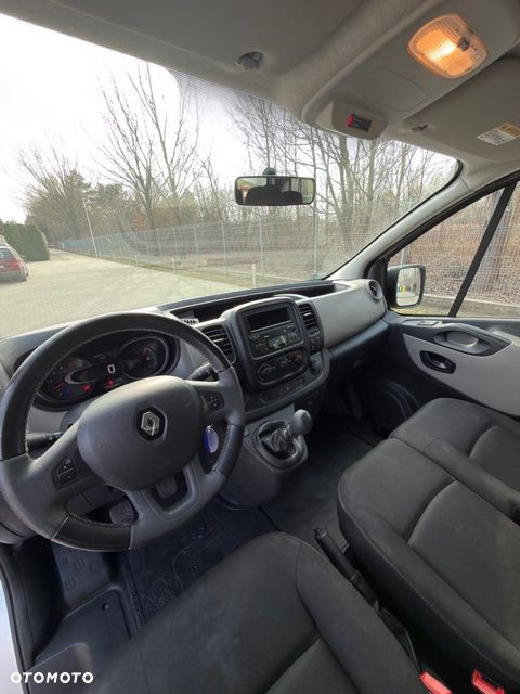 Renault Trafic Grand 1.6 dCi - 14