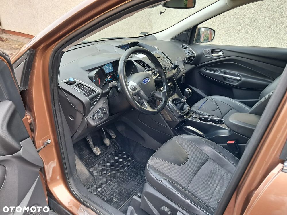 Ford Kuga 2.0 TDCi Titanium - 3