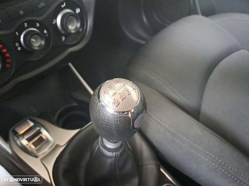 Alfa Romeo MiTo 0.9 T TwinAir Urban - 18