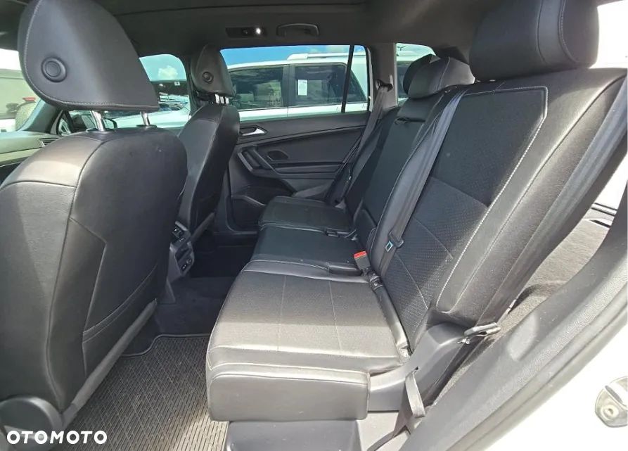 Volkswagen Tiguan - 9
