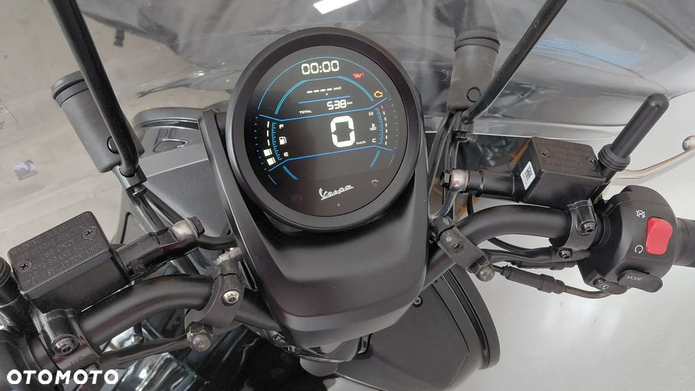 Vespa GTV-LXV - 11