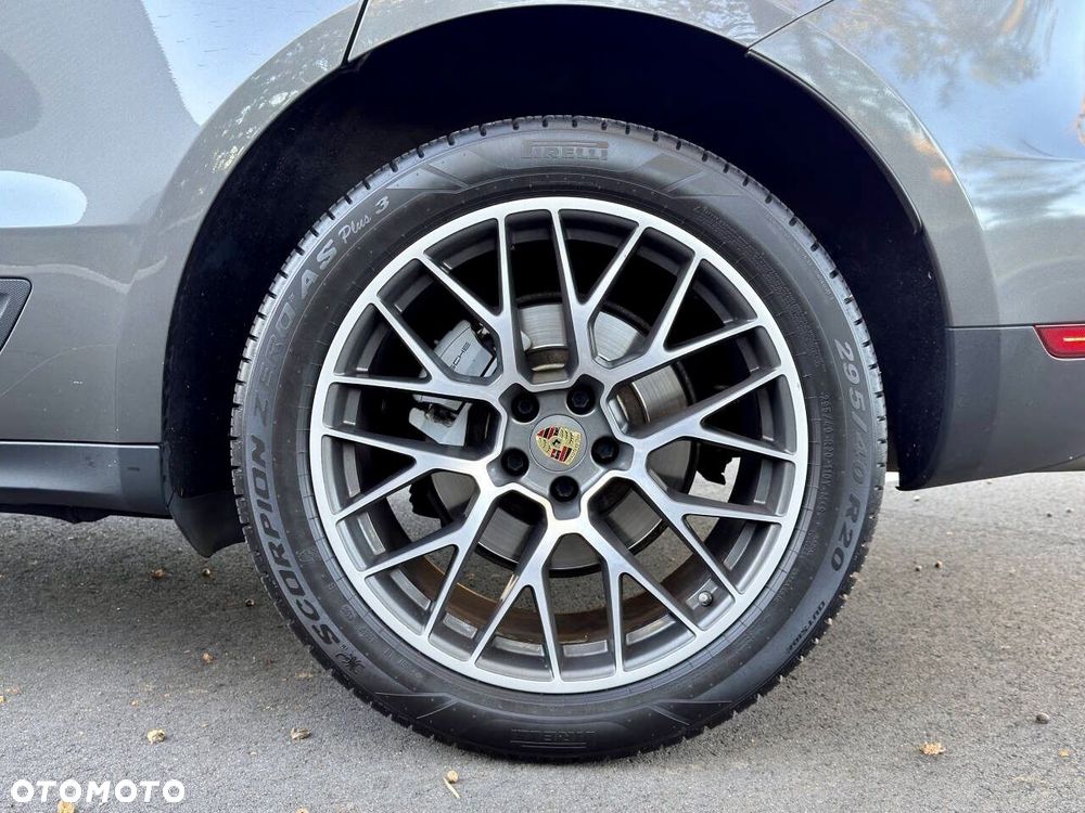 Porsche Macan - 9