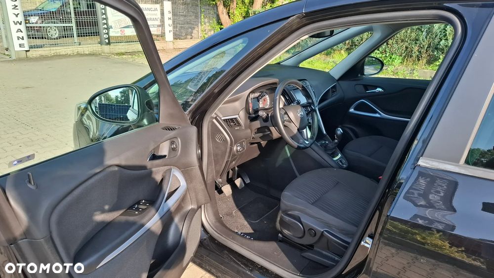 Opel Zafira - 9