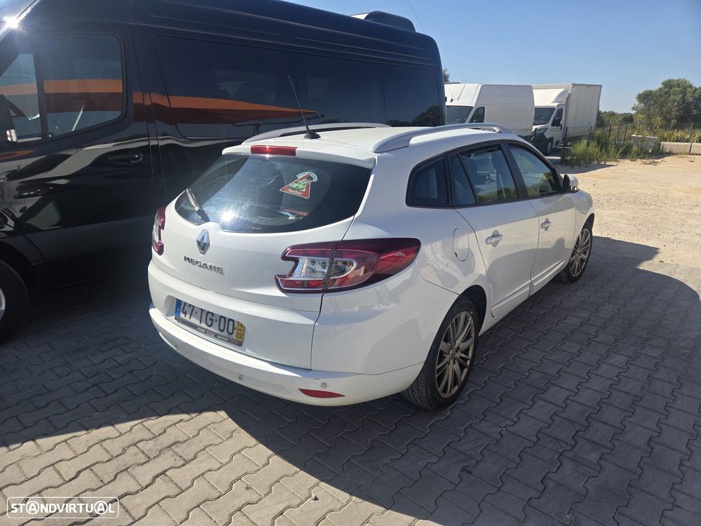 Renault Mégane Sport Tourer 1.5 dCi Dynamique - 4