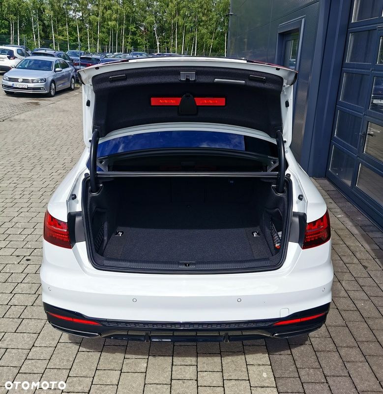 Audi A4 Limousine 35 TFSI mHEV S Line S tronic - 5