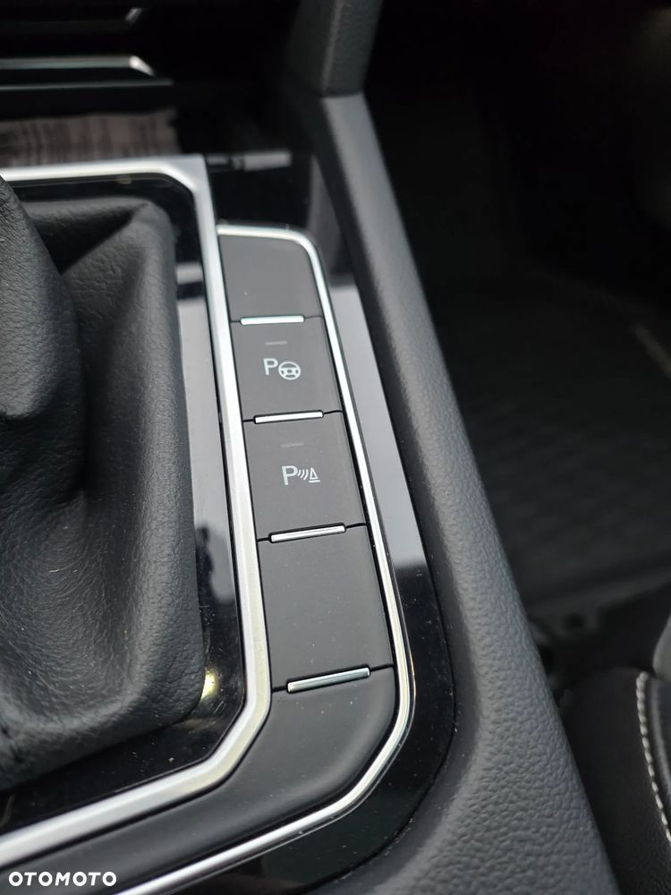 Volkswagen Arteon Shooting Brake 2.0 TDI SCR 4Motion DSG Elegance - 39