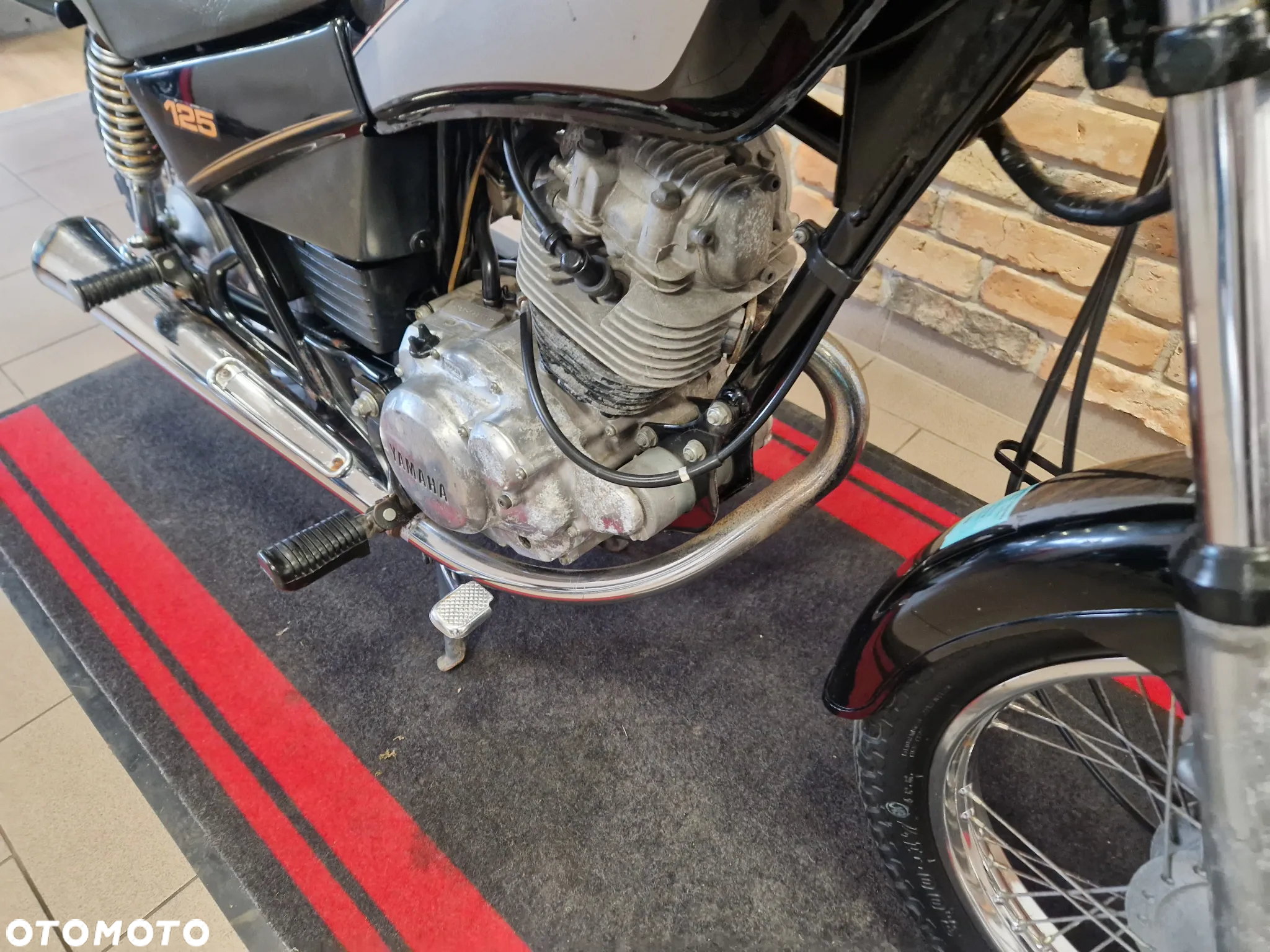 Yamaha SR - 20