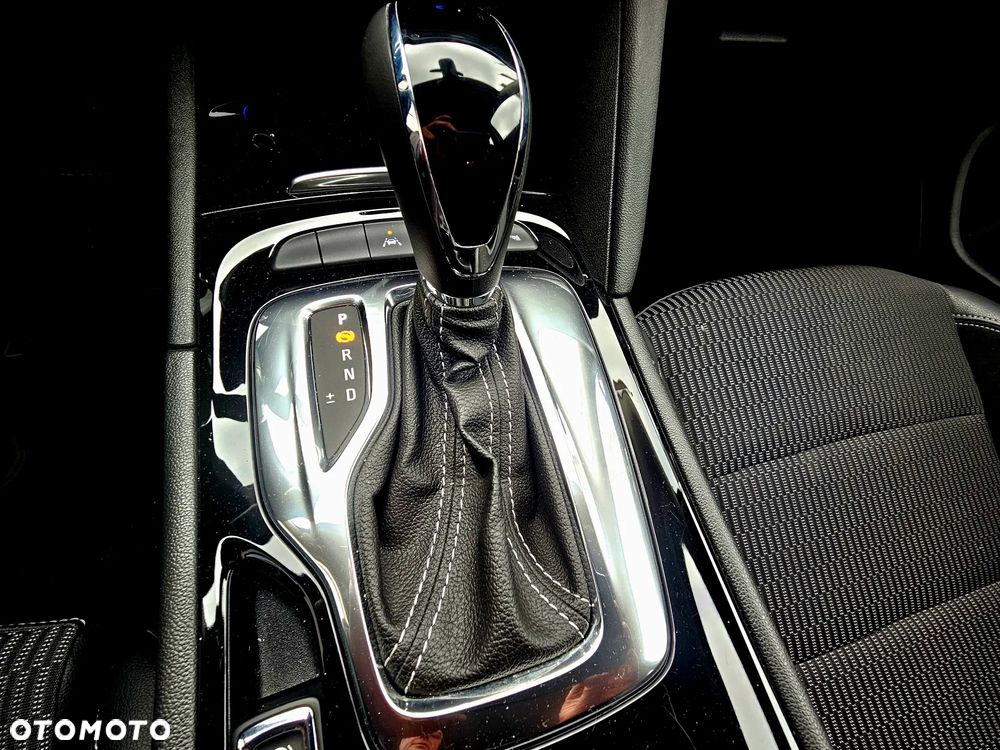 Opel Insignia 1.5 T GPF Enjoy S&S - 26