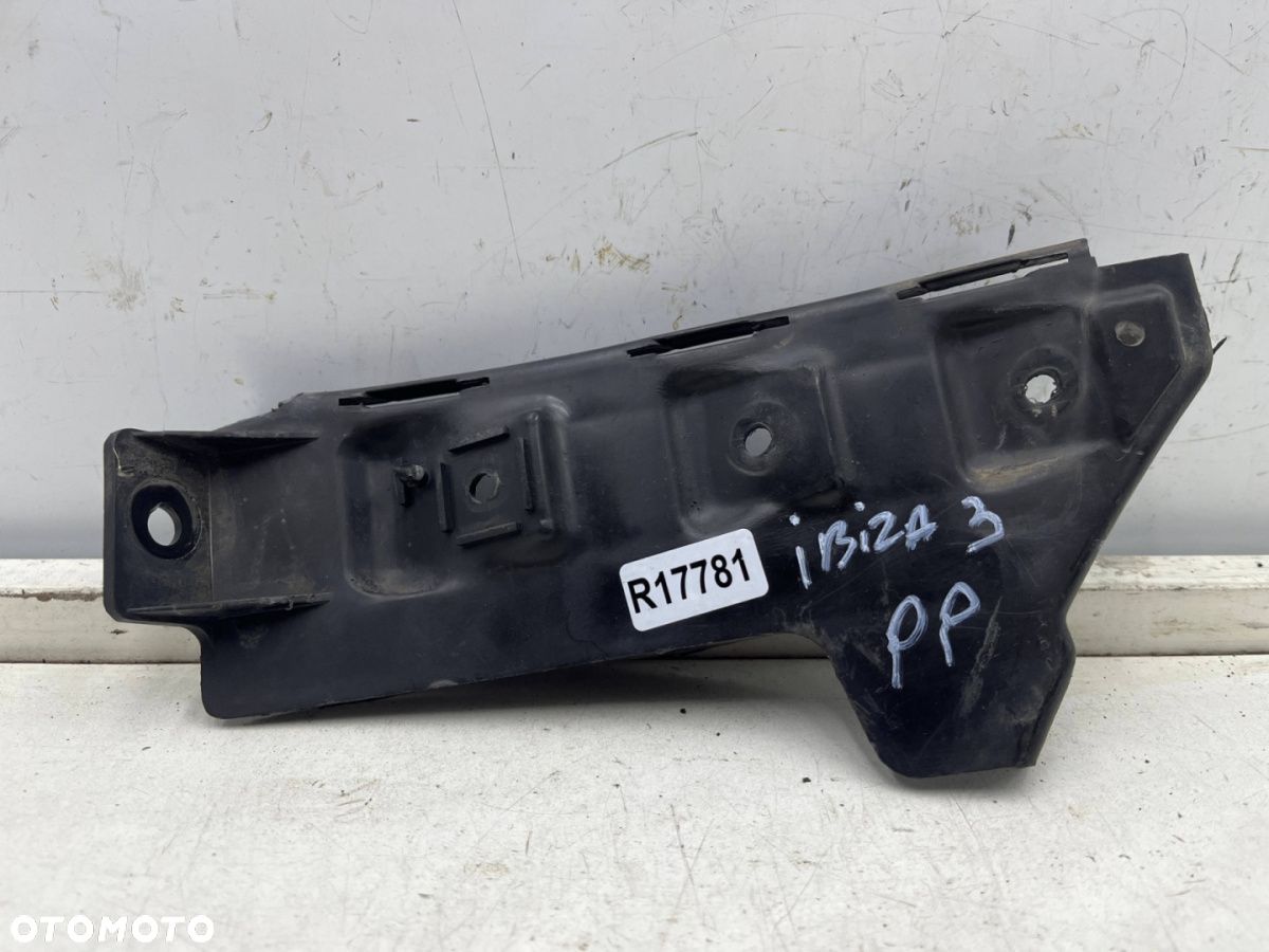 Ślizg Seat Ibiza 3 III 6L Cordoba II 02-08r. prawe przednie mocowanie wspornik uchwyt zderzaka - 1