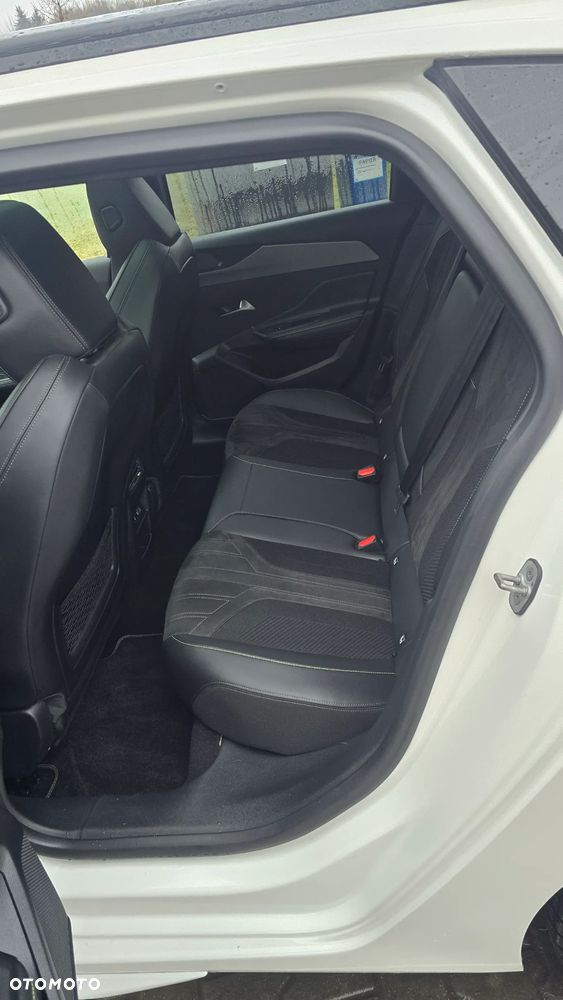 Peugeot 308 1.6 Hybrid PHEV GT EAT8 - 12