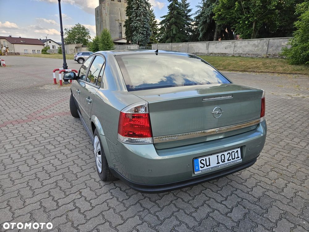 Opel Vectra 1.8 - 4