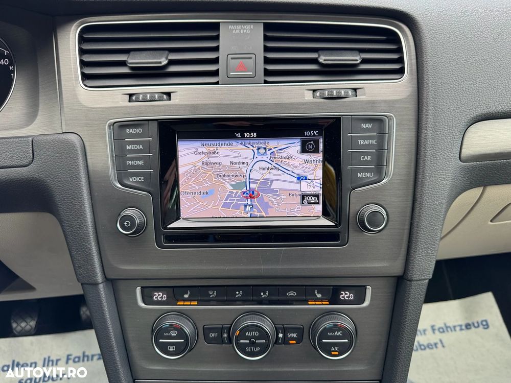 Volkswagen Golf 1.6 TDI BMT Comfortline - 22