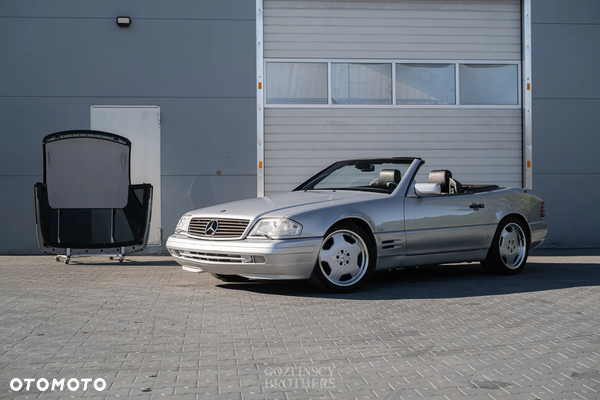 Mercedes-Benz SL 320