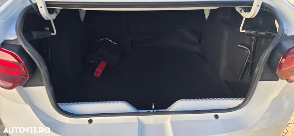 Dacia Logan TCe 90 MT6 Expression - 19