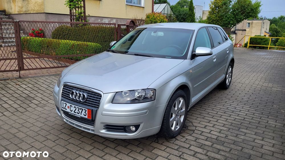 Audi A3 Sportback 1.6 Ambition - 4