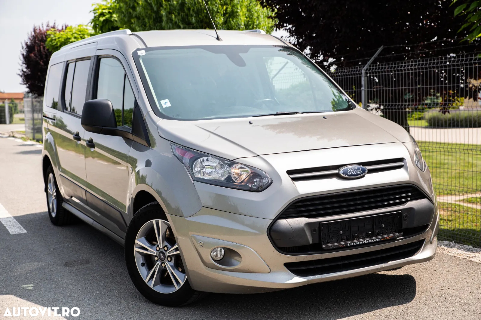 Ford Tourneo Connect 1.5 EcoBlue Start-Stop Titanium - 9
