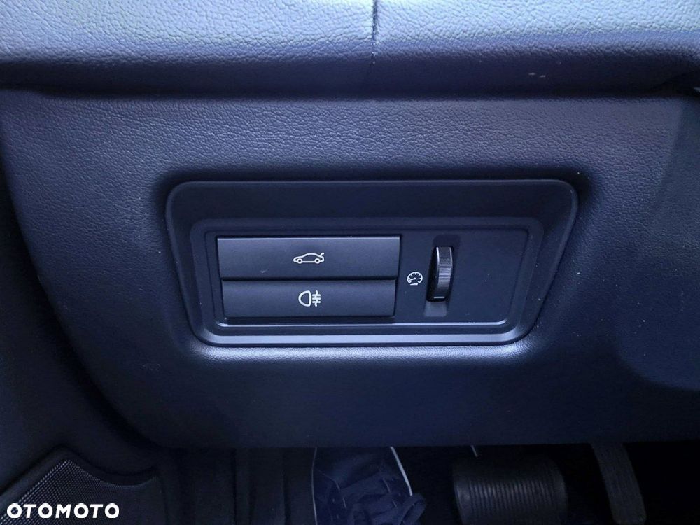 Jaguar XJ 3.0 T AWD Premium Luxury - 13