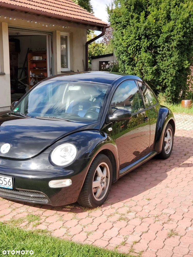 Volkswagen New Beetle 1.6 - 30