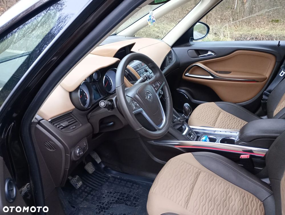 Opel Zafira 2.0 CDTI Cosmo - 23
