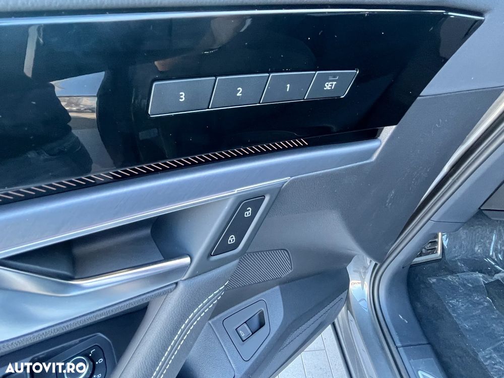 Volkswagen Touareg V6 TDI 4MOTION R-Line - 15