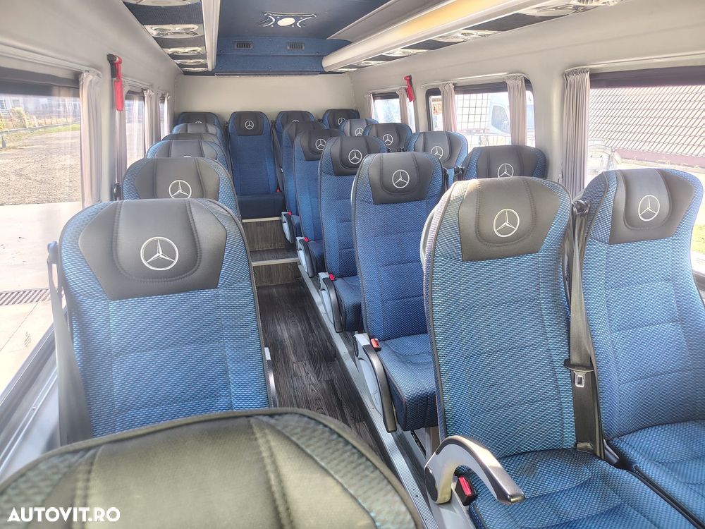 Mercedes-Benz Sprinter - 11