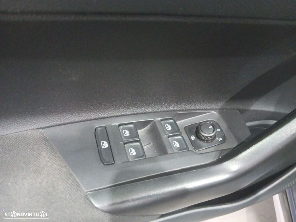 VW Taigo 1.0 TSI Life DSG - 13
