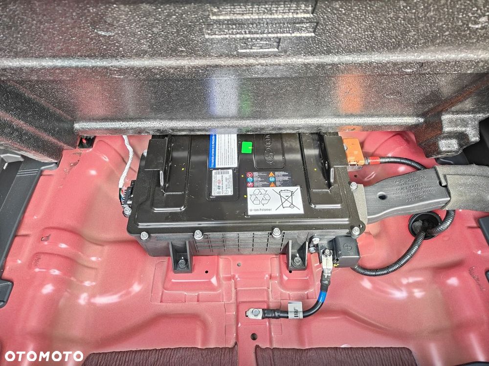 Hyundai Kona - 31