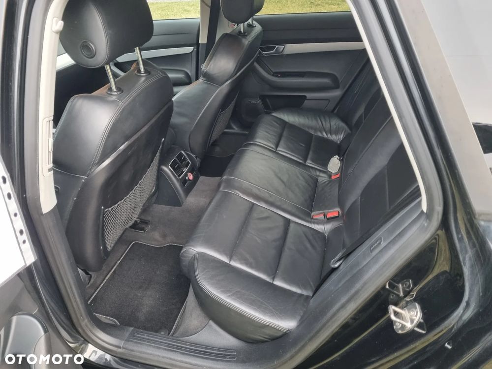 Audi A6 Avant - 11