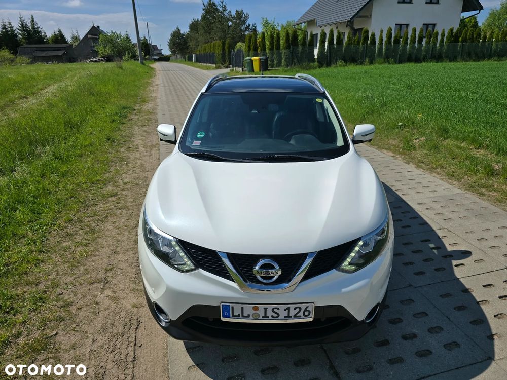Nissan Qashqai 1.2 DIG-T N-Connecta Xtronic EU6 - 2