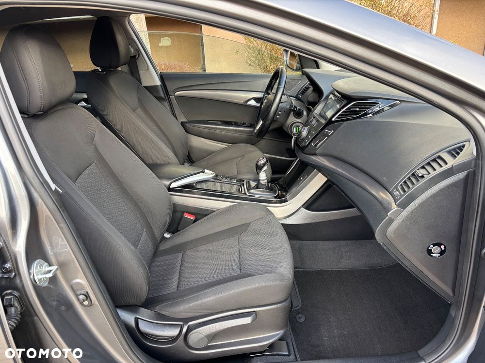 Hyundai i40 1.7 CRDi Comfort - 30