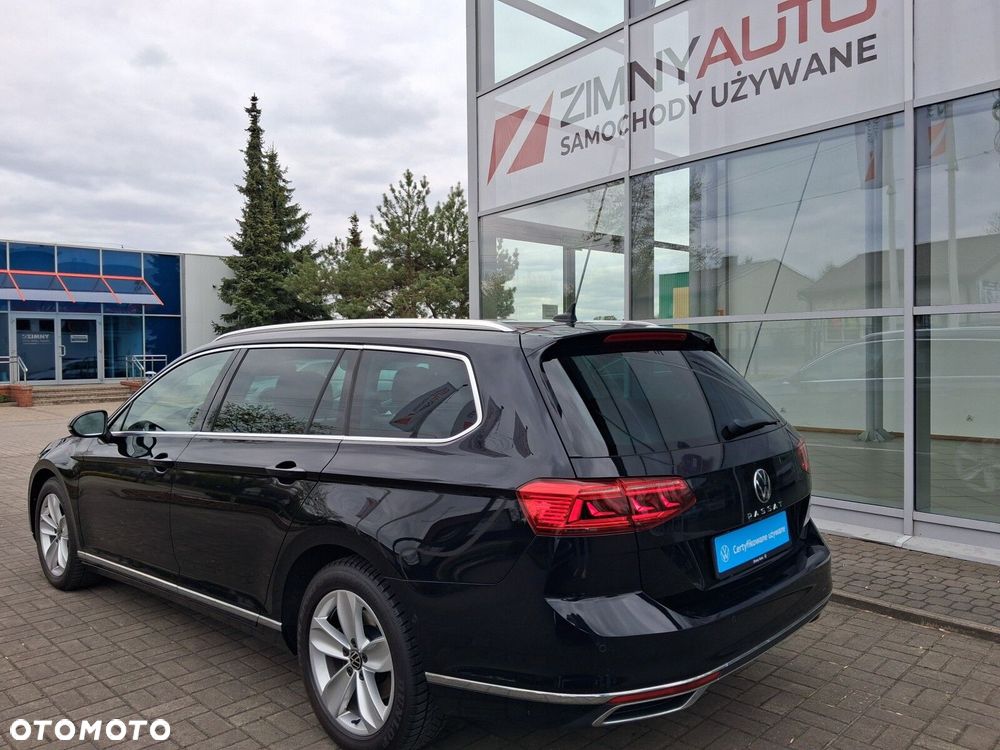 Volkswagen Passat - 38